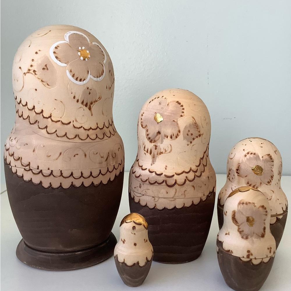 New Matryoshka wood nesting dolls / ornaments (5 pieces ) - Picture 2 of 6